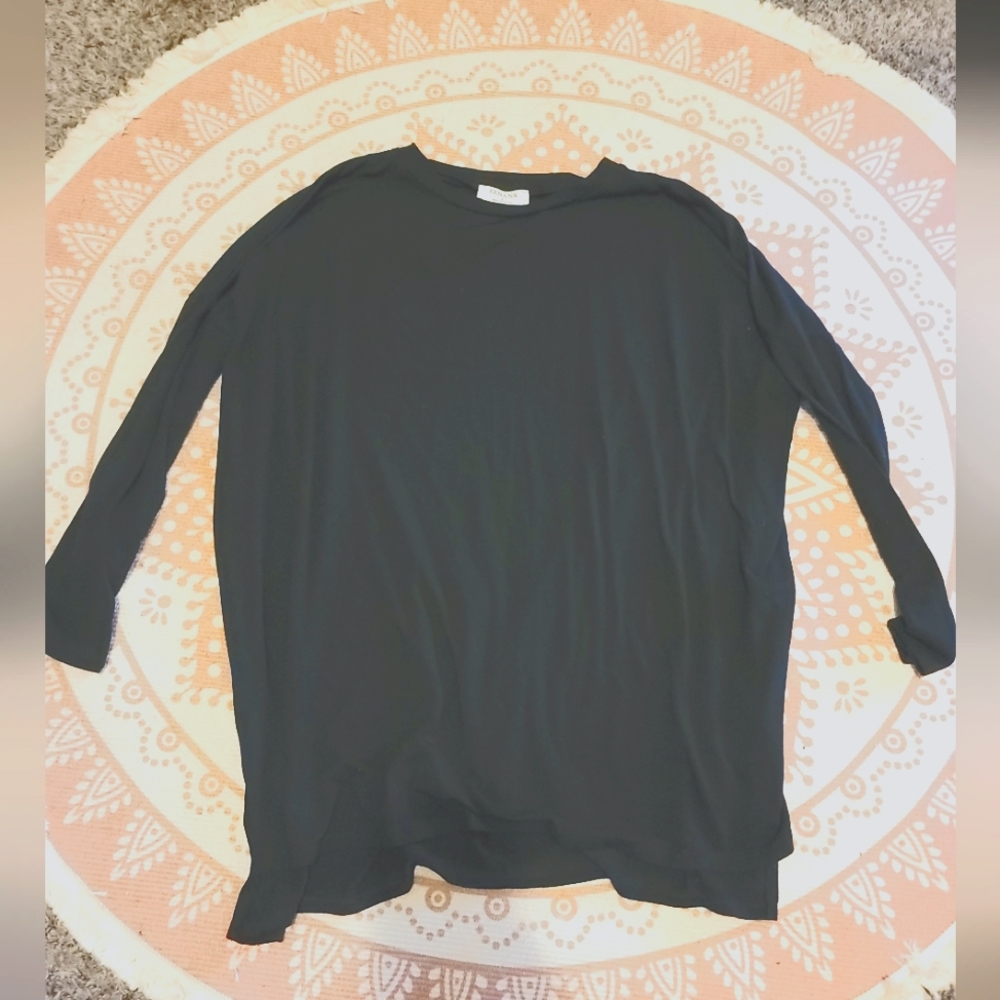 Worn once great fall basic! Zenana longsleeve tunic size Large